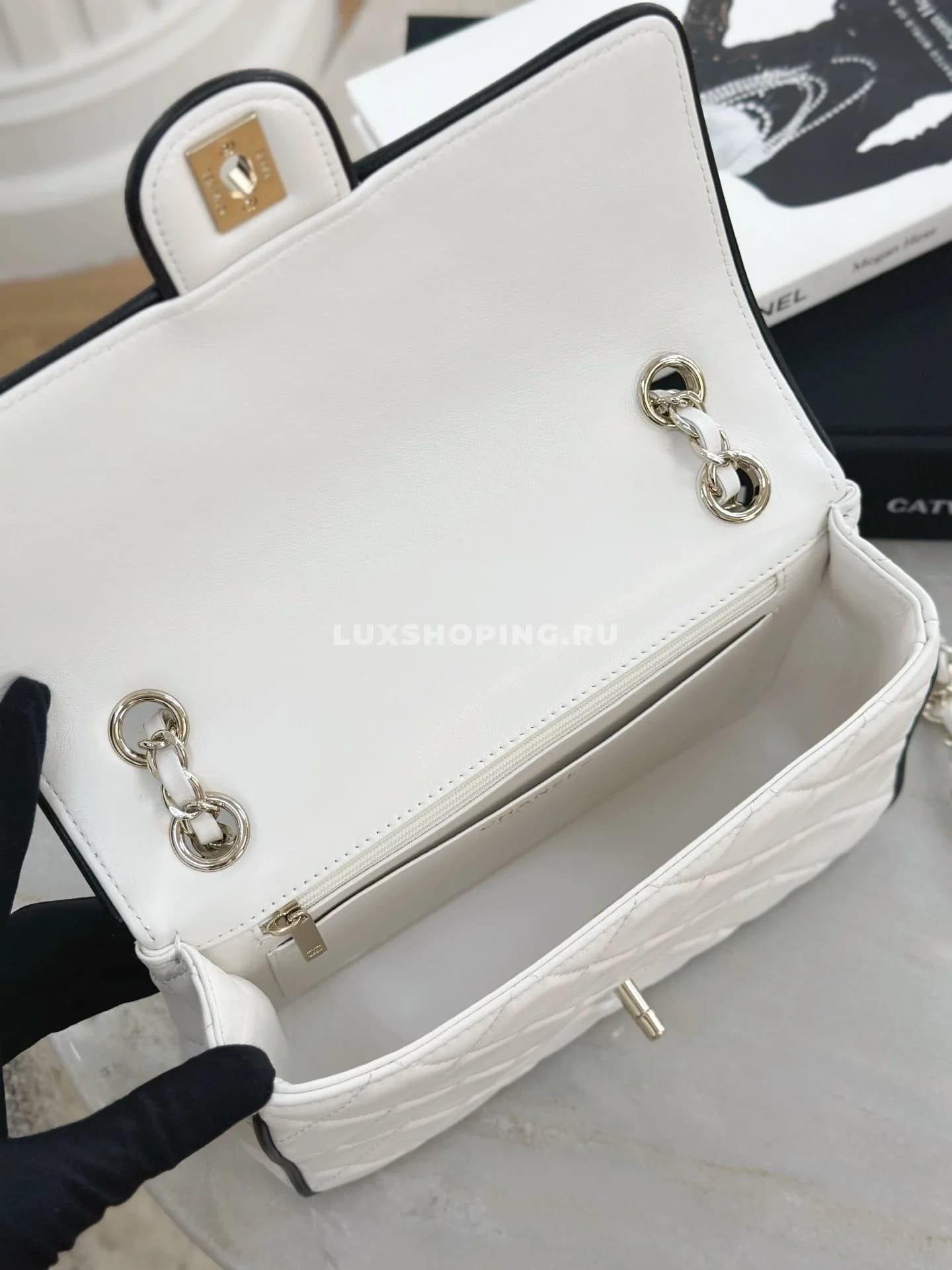 Сумка Chanel 25P Panda Square Flap Bag 17×23×6,5 см - фото 5