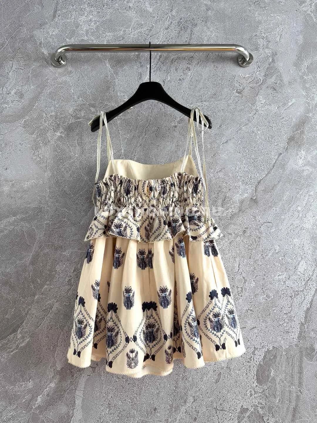 Летнее платье-комбинация "Ваза с цветами" от Agua by Agua Bendita - фото 10