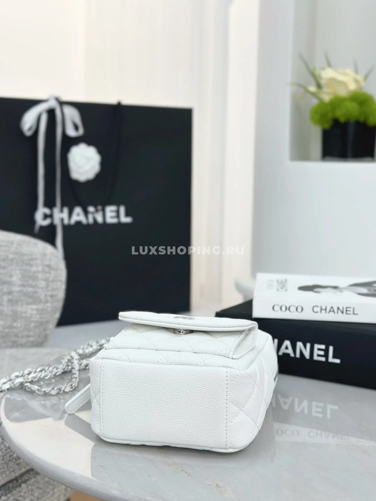 Мини-рюкзак белый Chanel 24P 18×22×10 см - фото 6