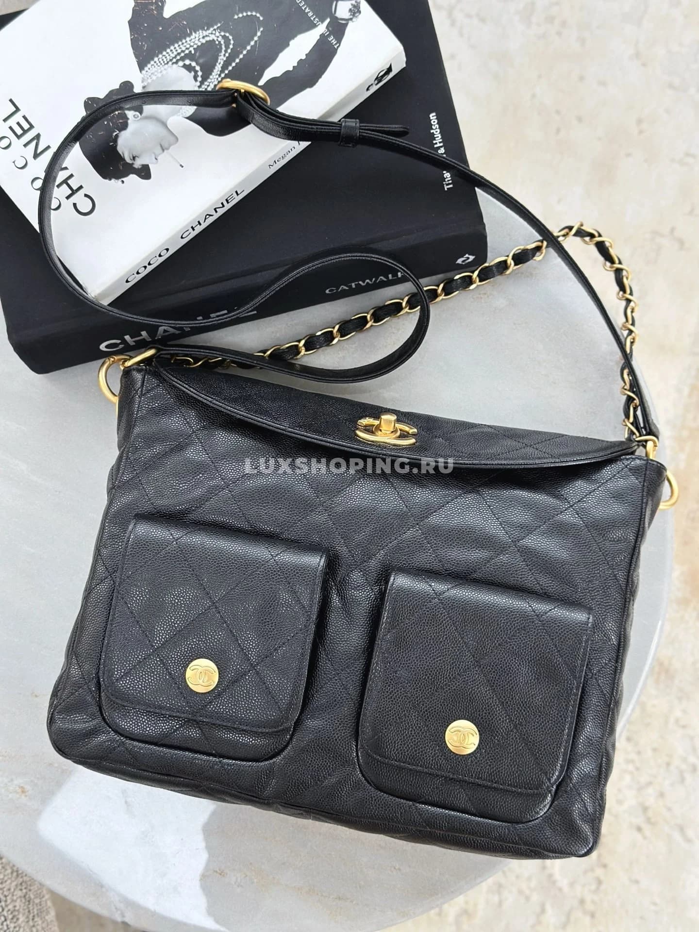 Сумка Chanel 25P Caviar Hobo Messenger 21,5×30×6 см - фото 8