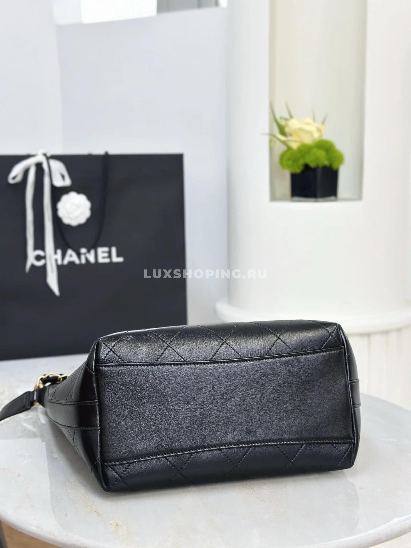 Сумка Chanel 25P Gold Coin Bucket Hobo 28×31×15 см - фото 7