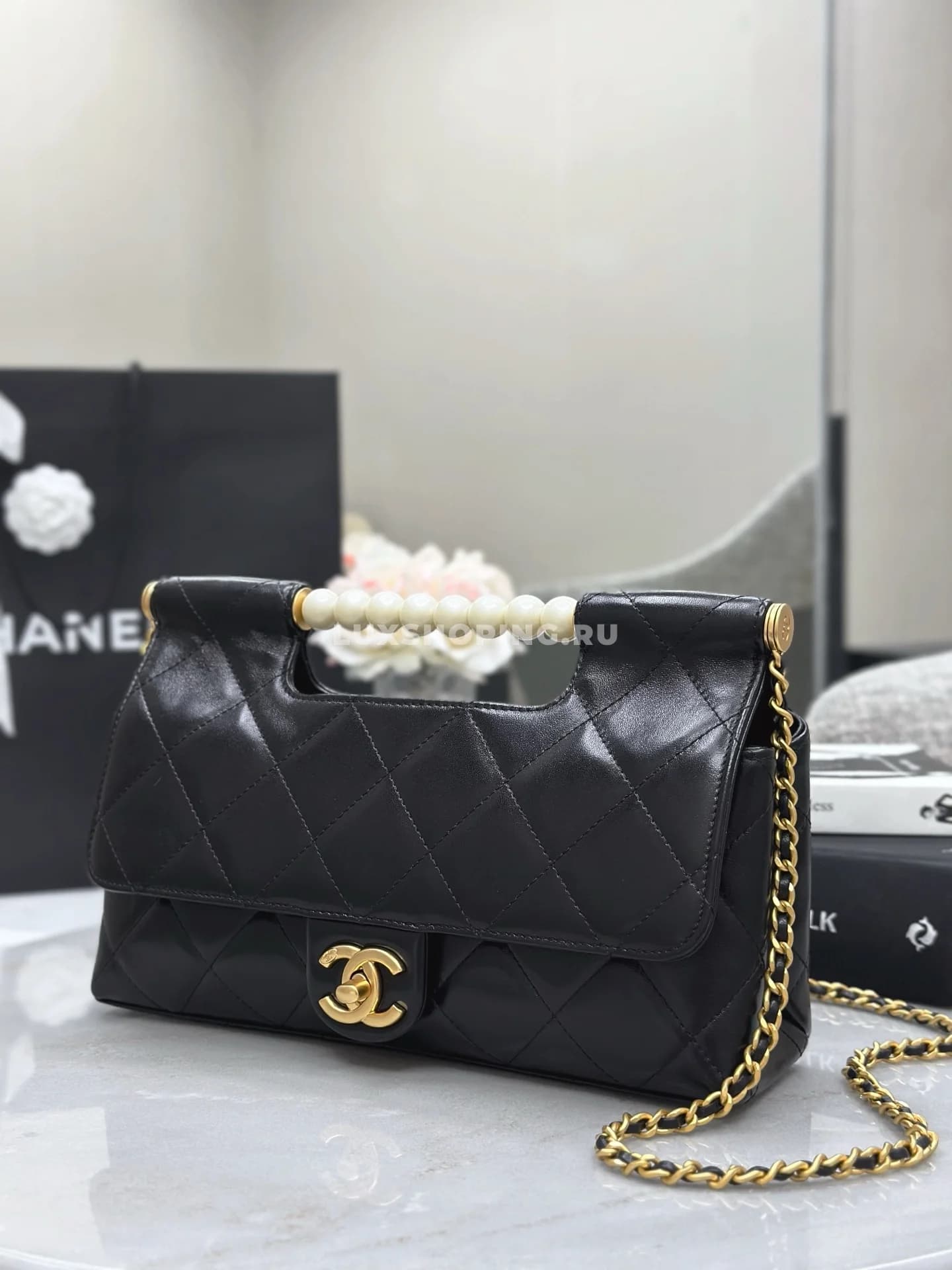 Сумка Chanel 25P Pearl Handle Bag 17×25×7 см - фото 3