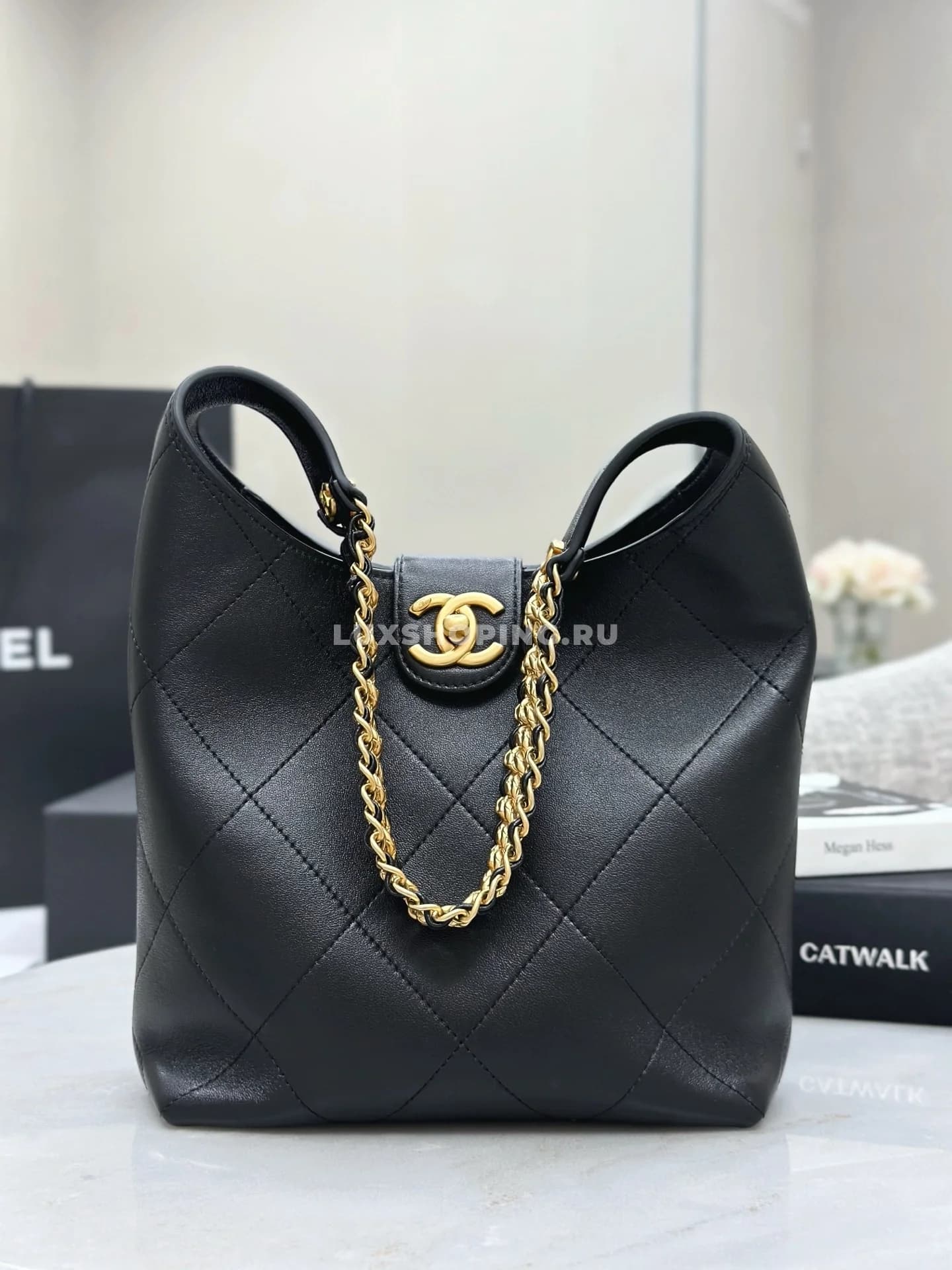 Сумка Chanel 25P Hobo черная  30×35×14 см - фото 7