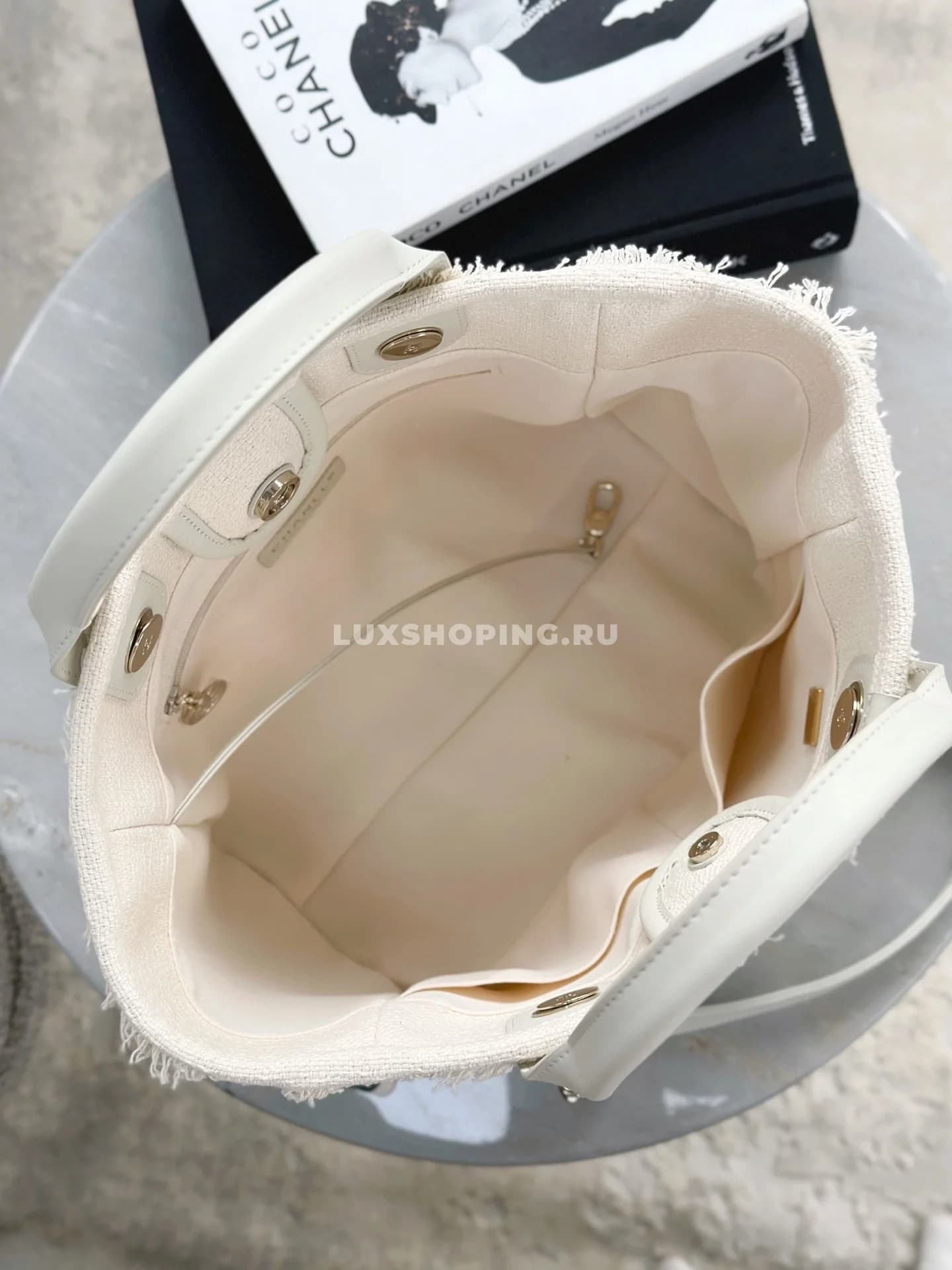 Пляжная сумка Chanel 33 см (красная с синим) - фото 10