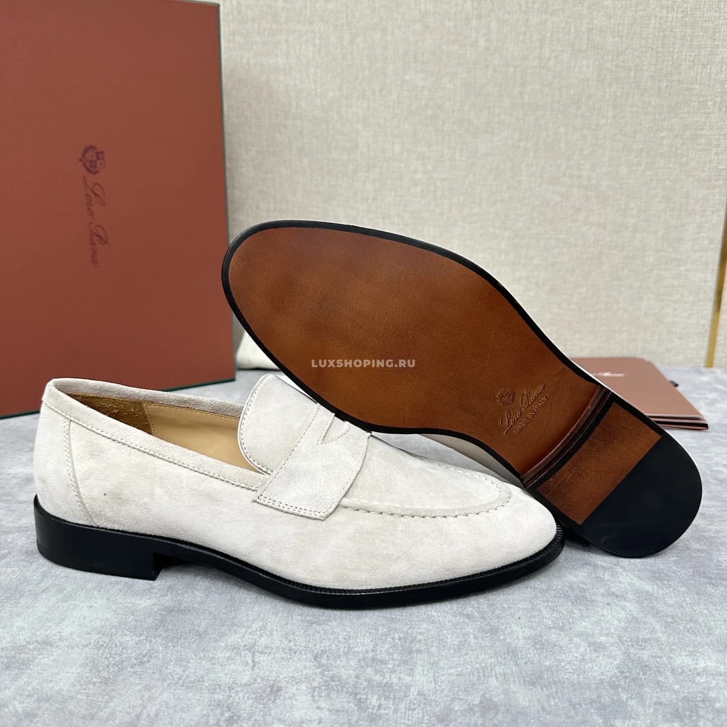 Лоферы Loro Piana белые замшевые - фото 7