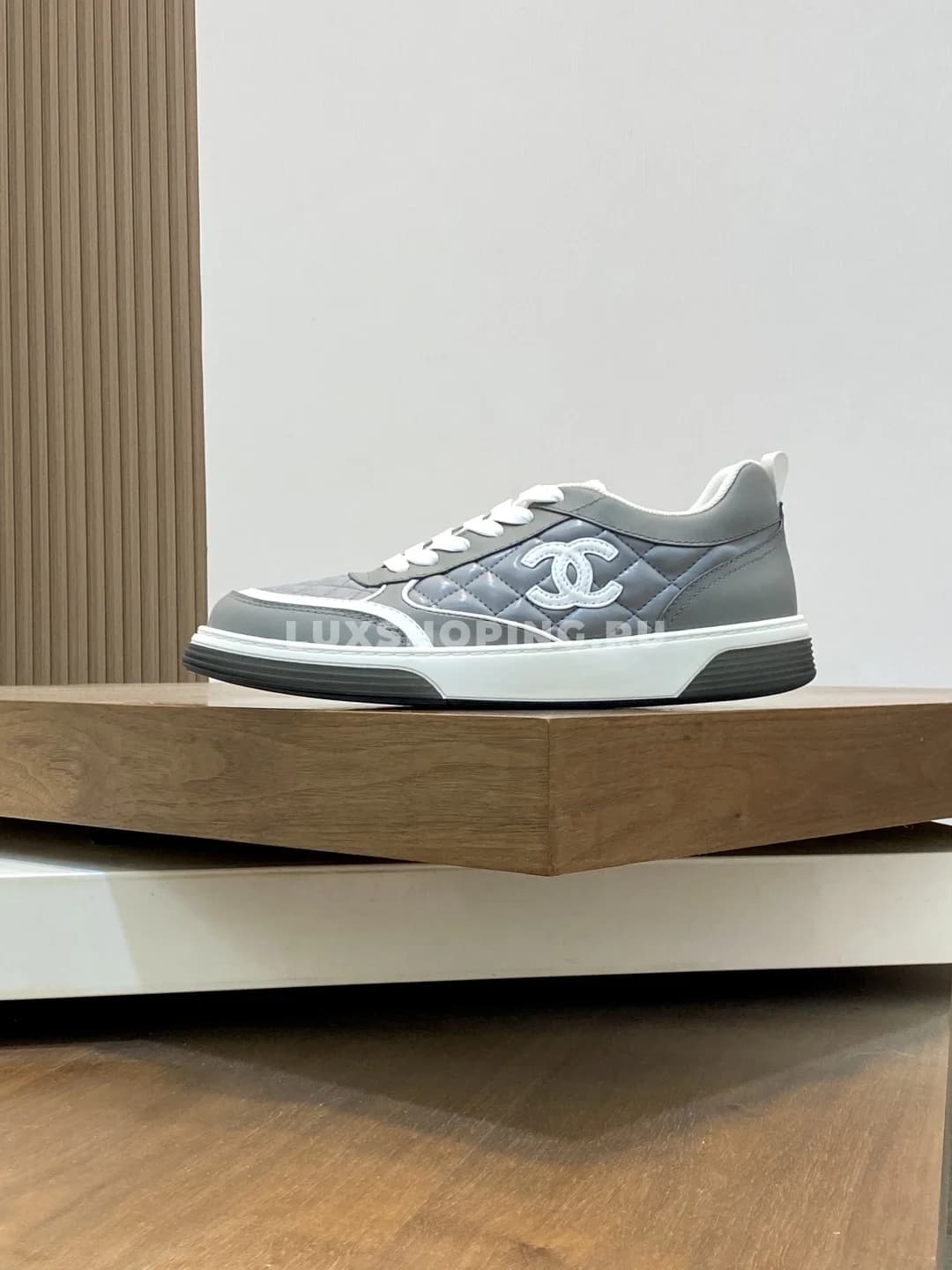 Графитовые кроссовки Chanel Spring-Summer 2025 - фото 3