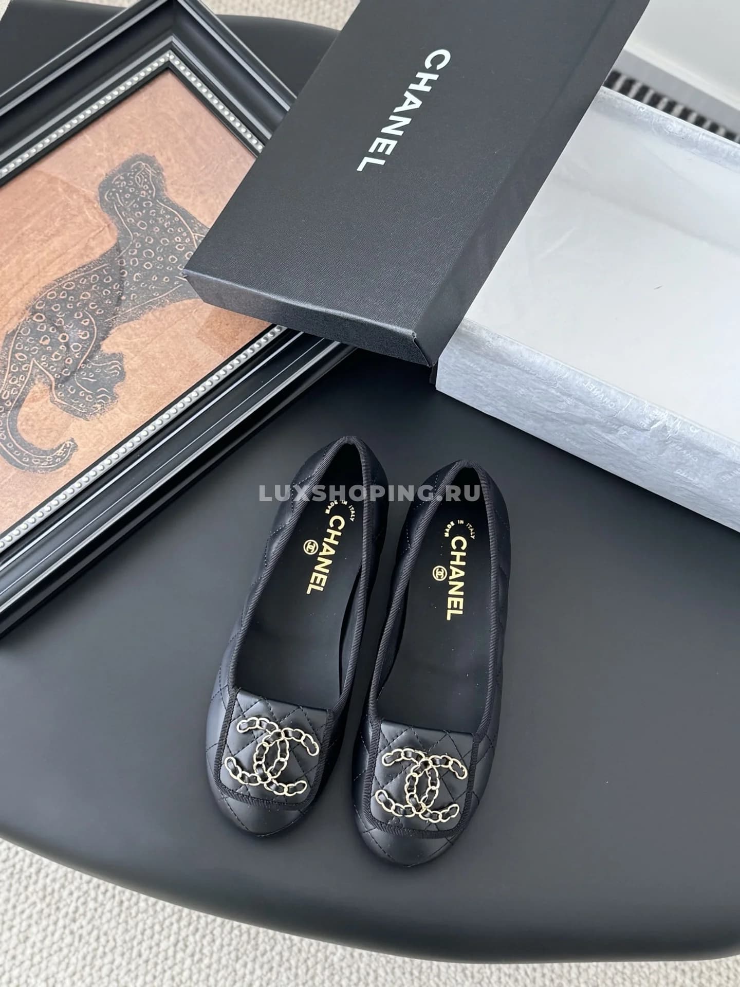 Чёрные балетки Chanel Camellia - фото 5