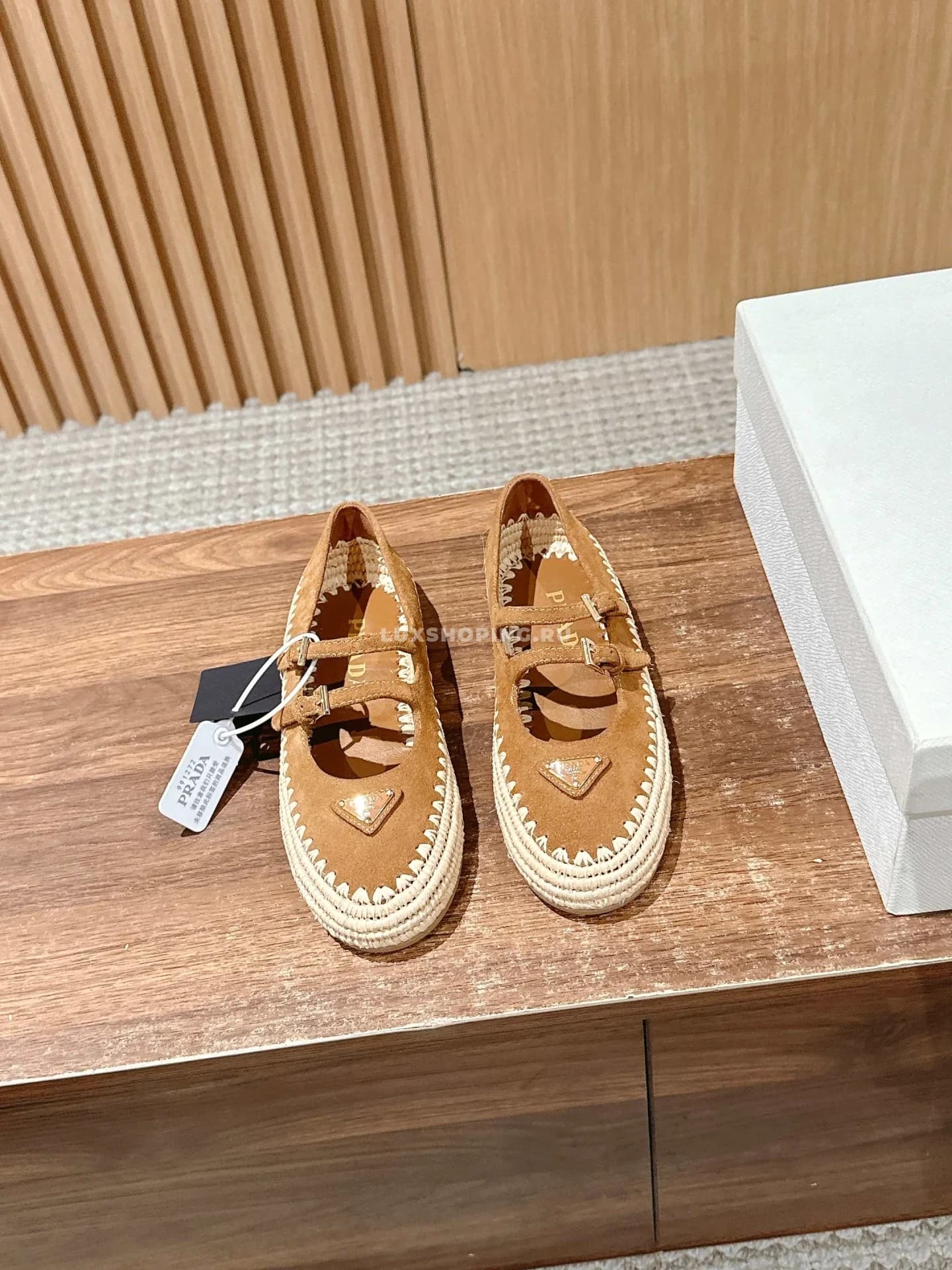 Коричневые балетки Prada Mary Jane Raffia - фото 2