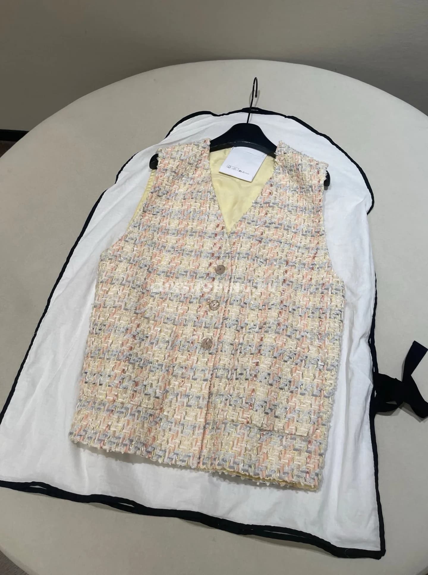 Chanel Жилет из отборного цветного букле - фото 5