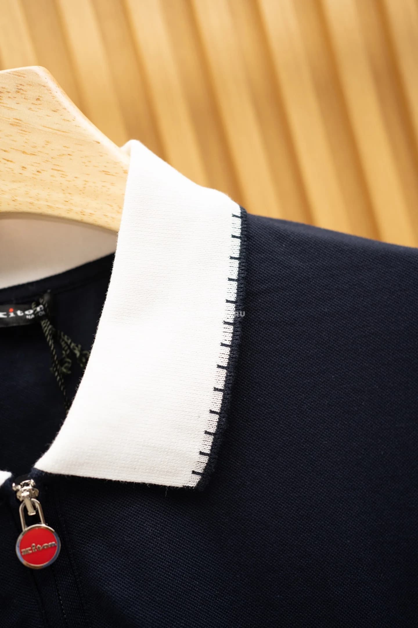 Футболка Kiton Black White Collar Polo - фото 6