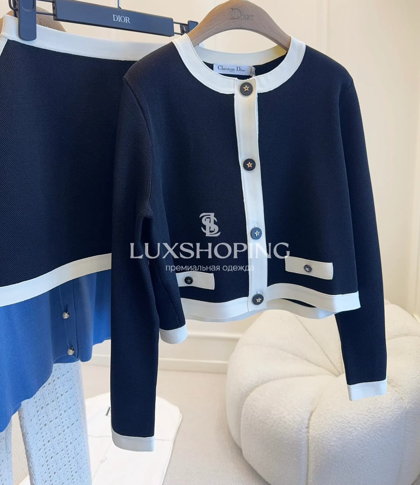 Трикотажный костюм юбка и жакет - фото 3