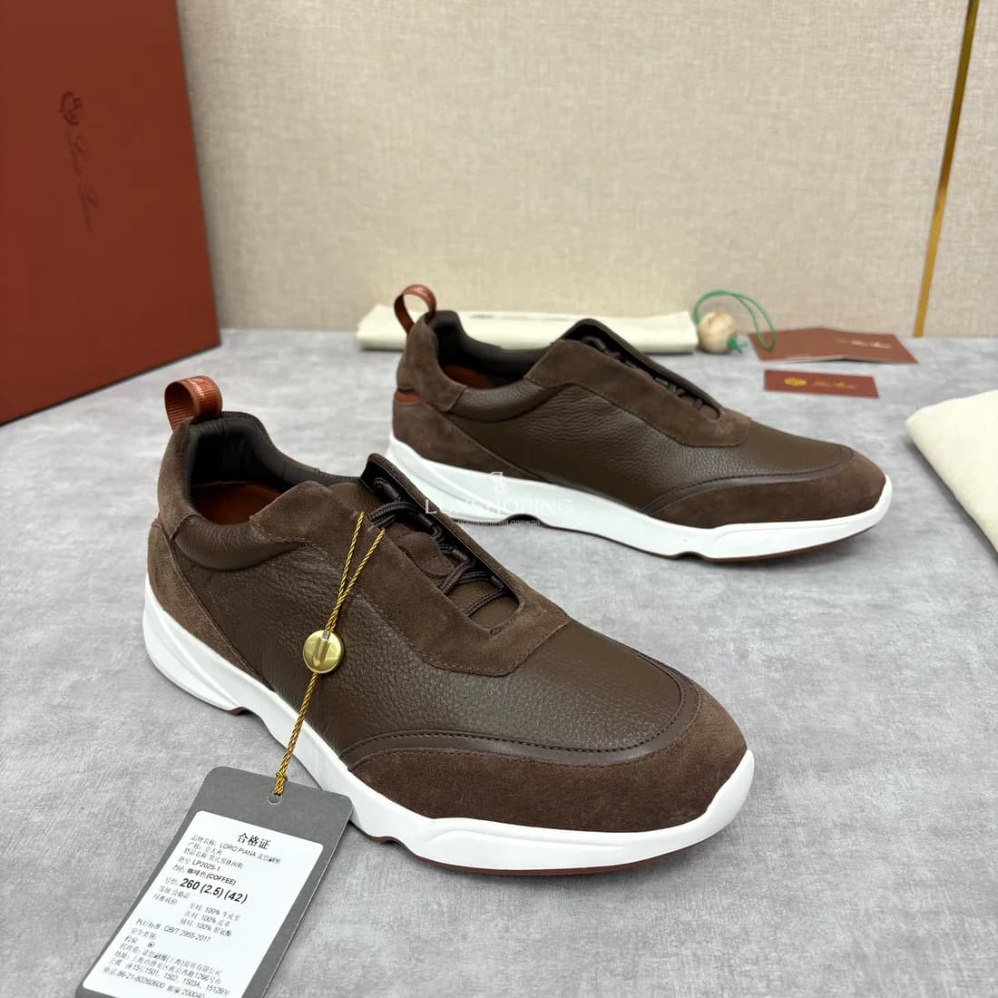 Кроссовки Loro Piana темно-коричневые - фото 4