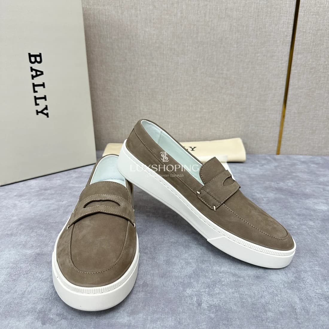 Слипоны Bally мужские бежевые - фото 8