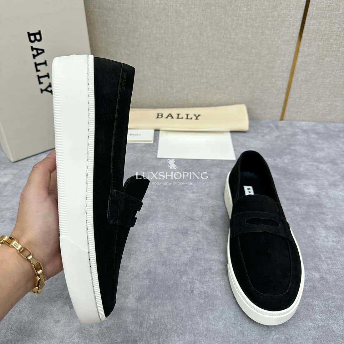 Слипоны Bally мужские черные на белой подошве - фото 5