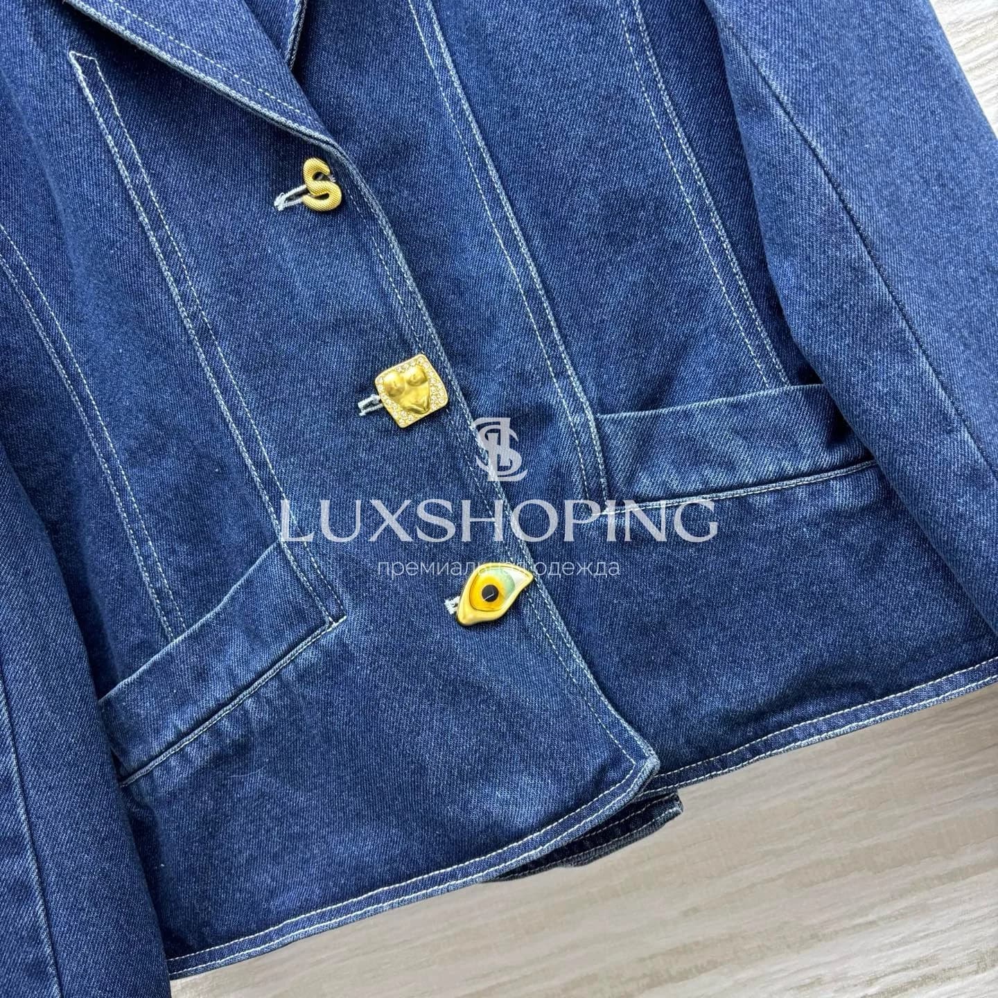 Maison Schiaparelli Джинсовый жакет с асимметричными пуговицами - фото 7