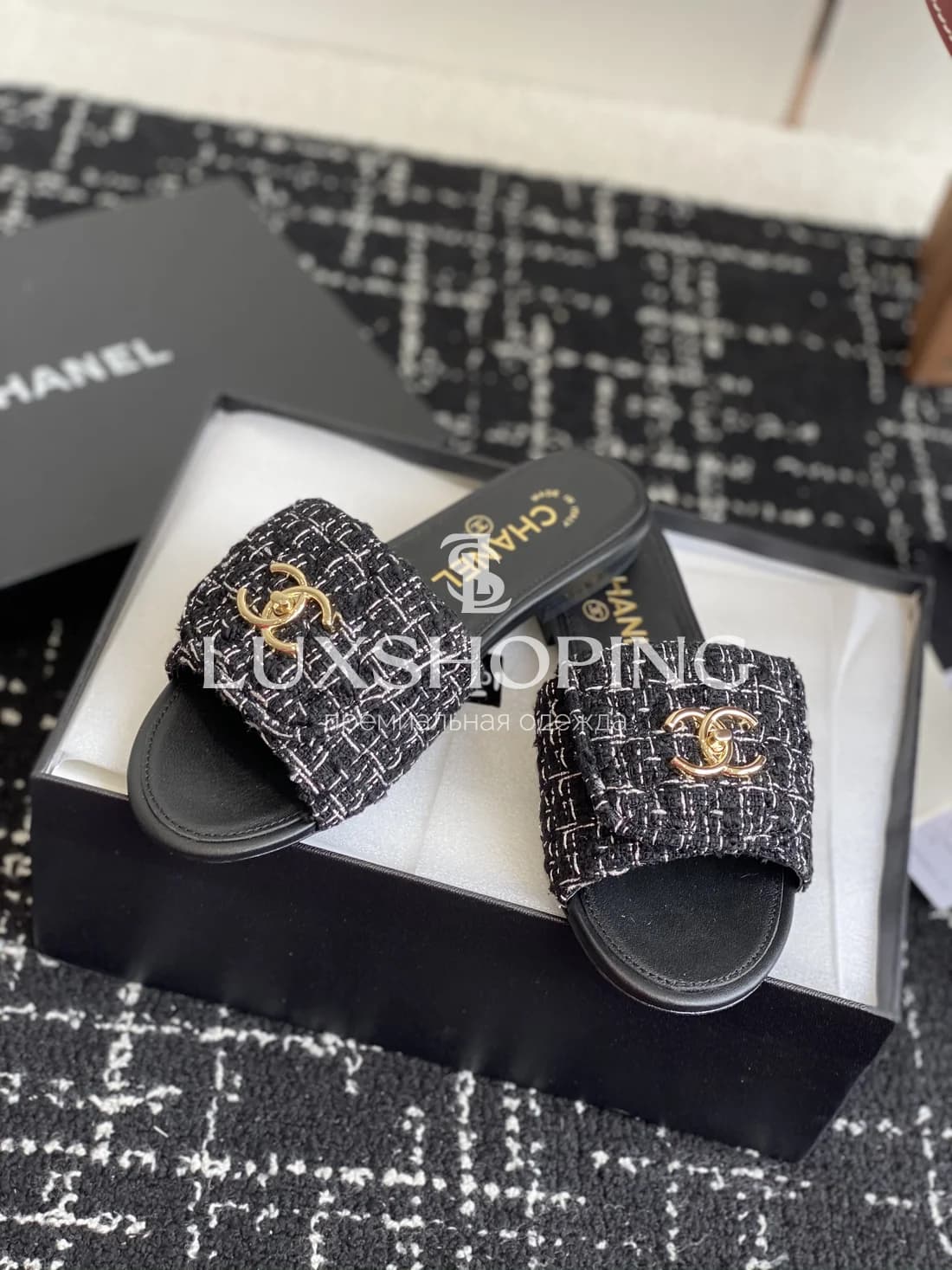 Шлепанцы Chanel Черная Классика - фото 6