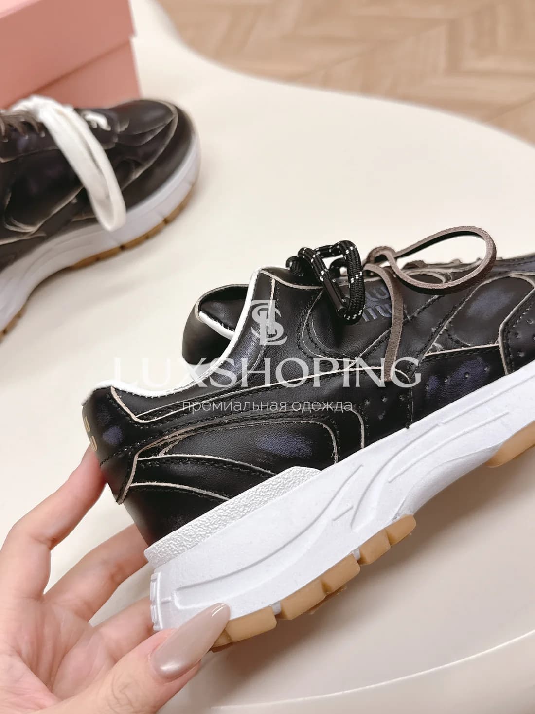 Кроссовки Miu Miu Кожаные Черные - фото 9