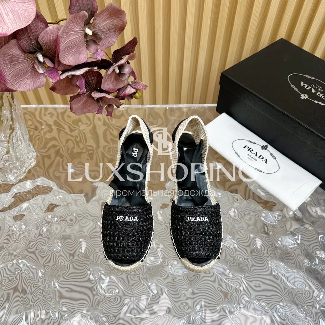 Босоножки на танкетке Prada Соломенные Черные - фото 3