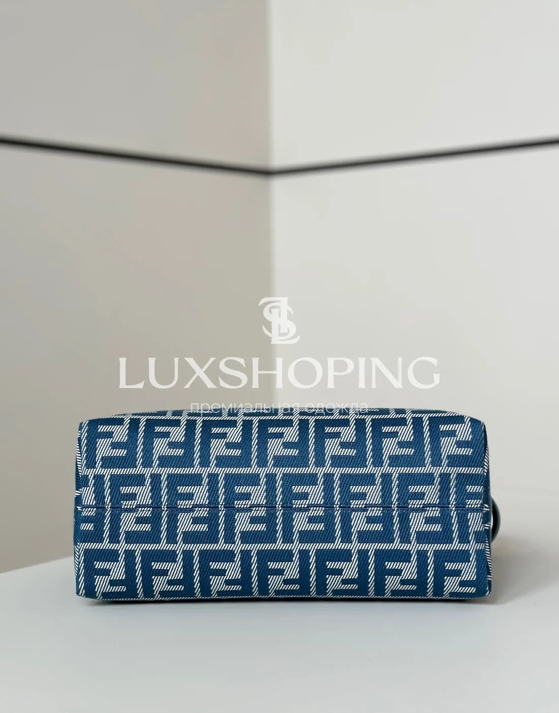 Сумка Fendi Boston синяя 28×12×18 см - фото 5