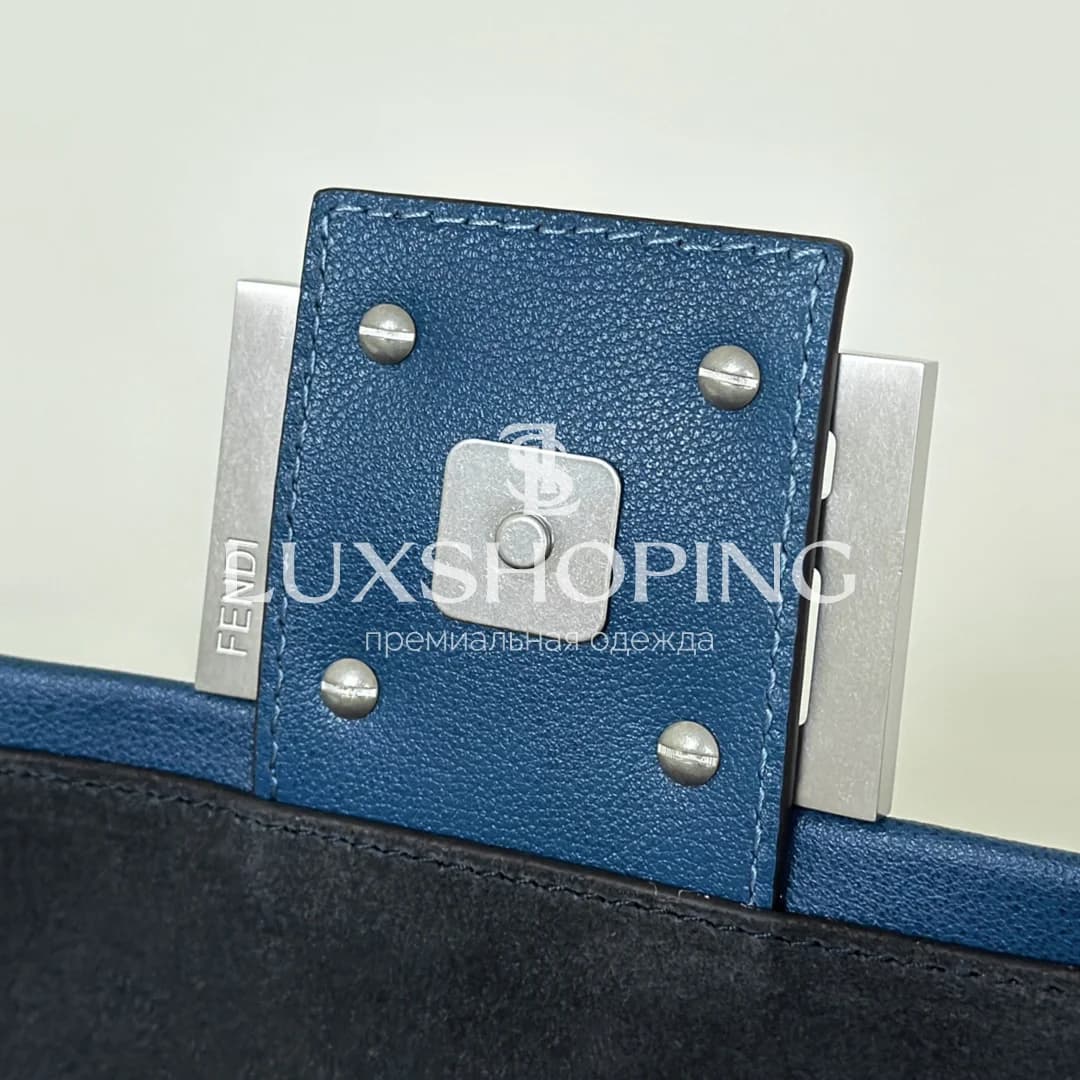 Сумка Fendi Baguette большая синяя 40×7×18.5 см - фото 3