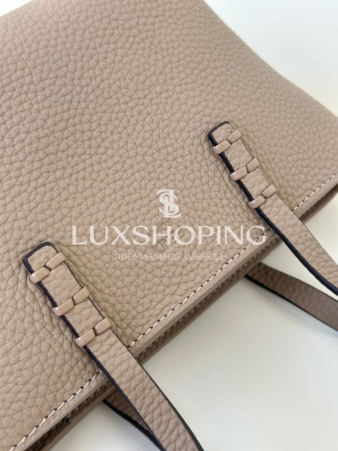 Сумка Fendi Mini Roll бежевая 15.5×11×13 см - фото 6