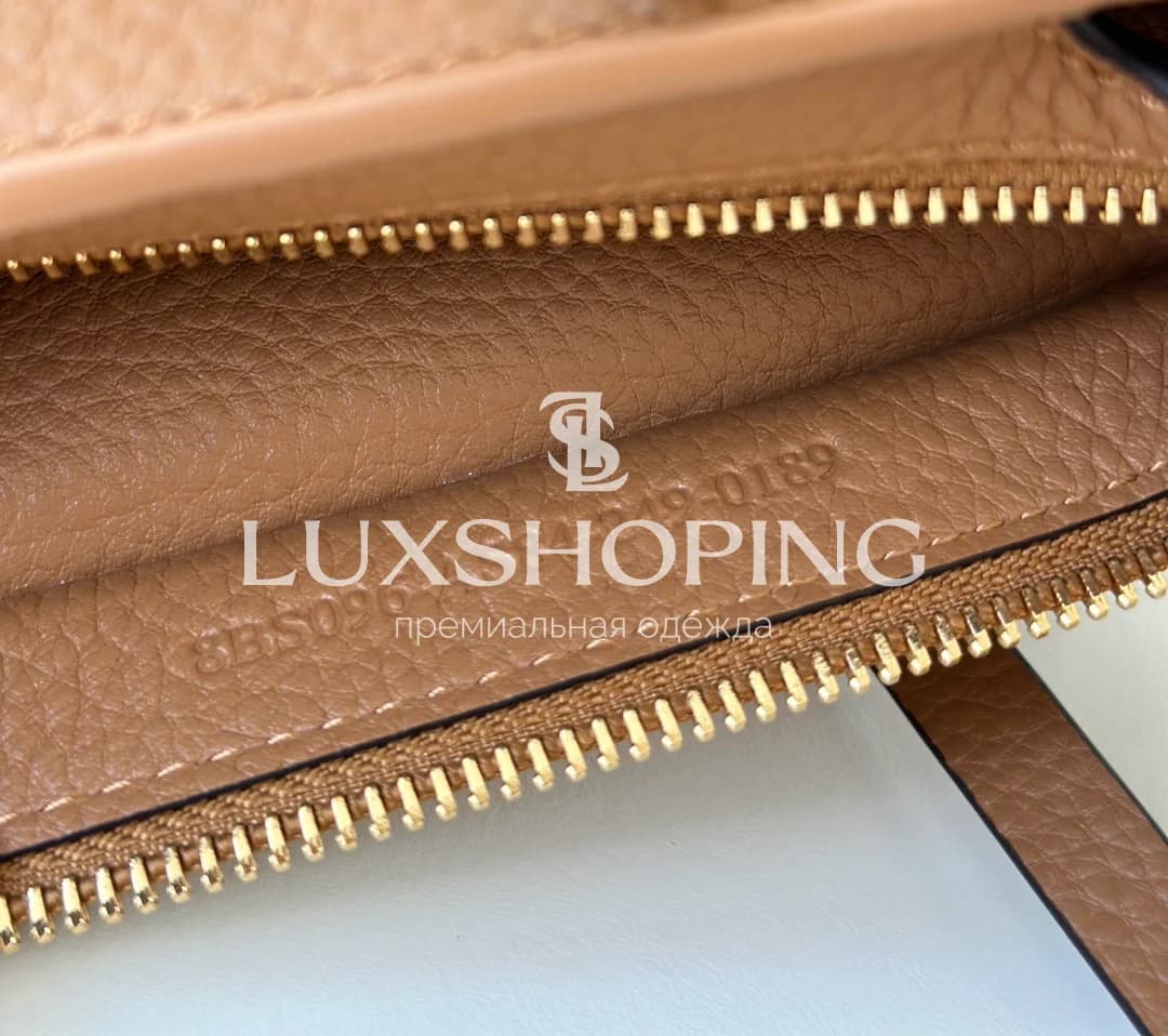 Сумка Fendi Mini Roll коричневая 15.5×11×13 см - фото 9