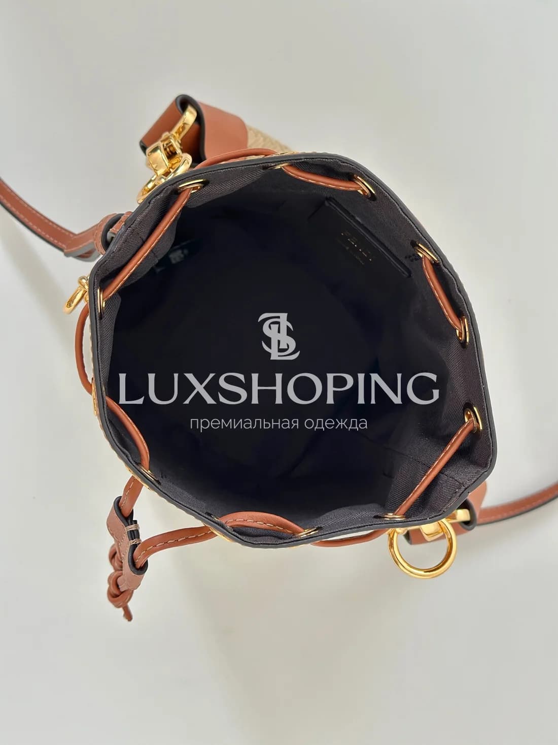 Сумка Fendi мини-ведерко песочная 12×18×10 см - фото 10