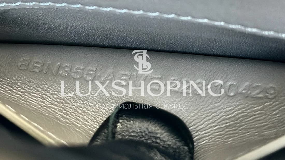 Сумка Fendi Peekaboo ISeeU Petite серая 20×15×10 см - фото 9