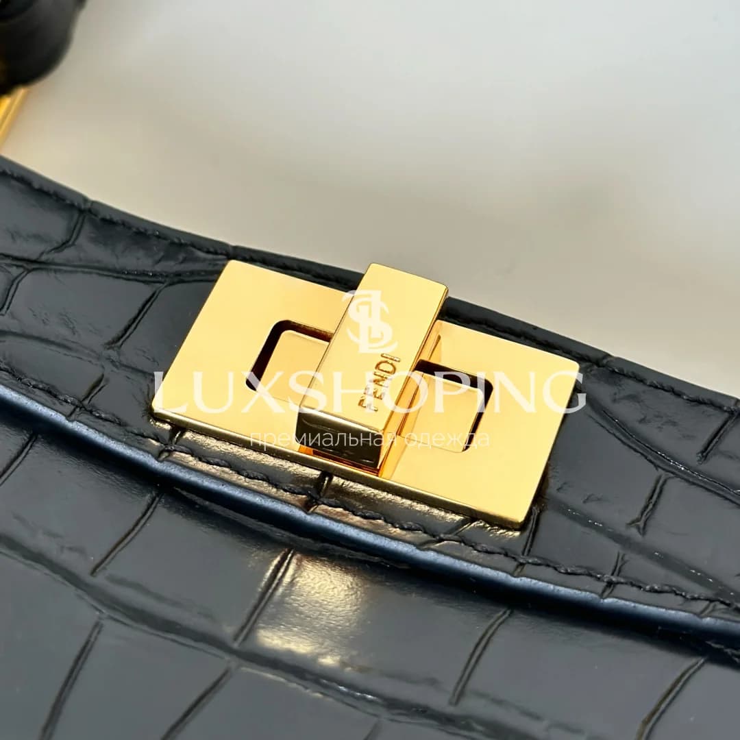 Сумка Fendi Peekaboo ISeeU Petite черная 20×15×10 см - фото 6