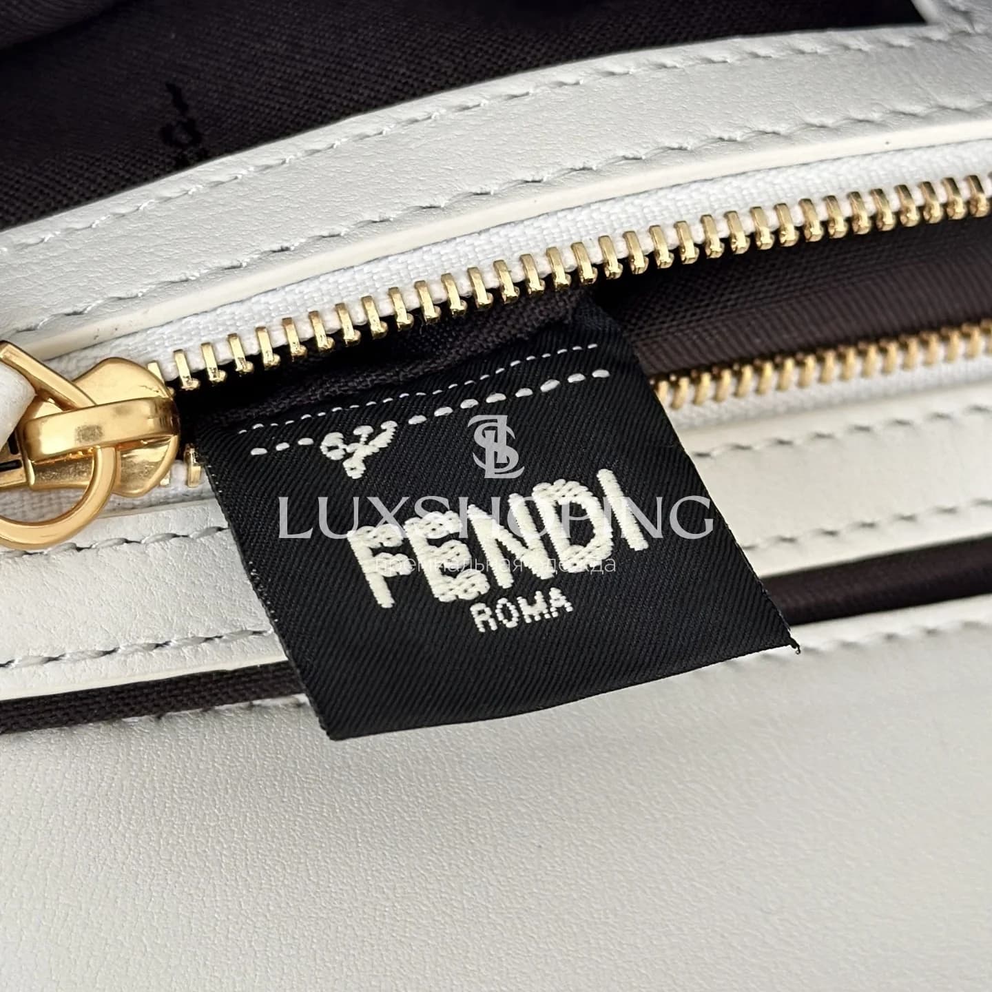 Сумка Fendi Baguette белая 27×13×5 см - фото 2