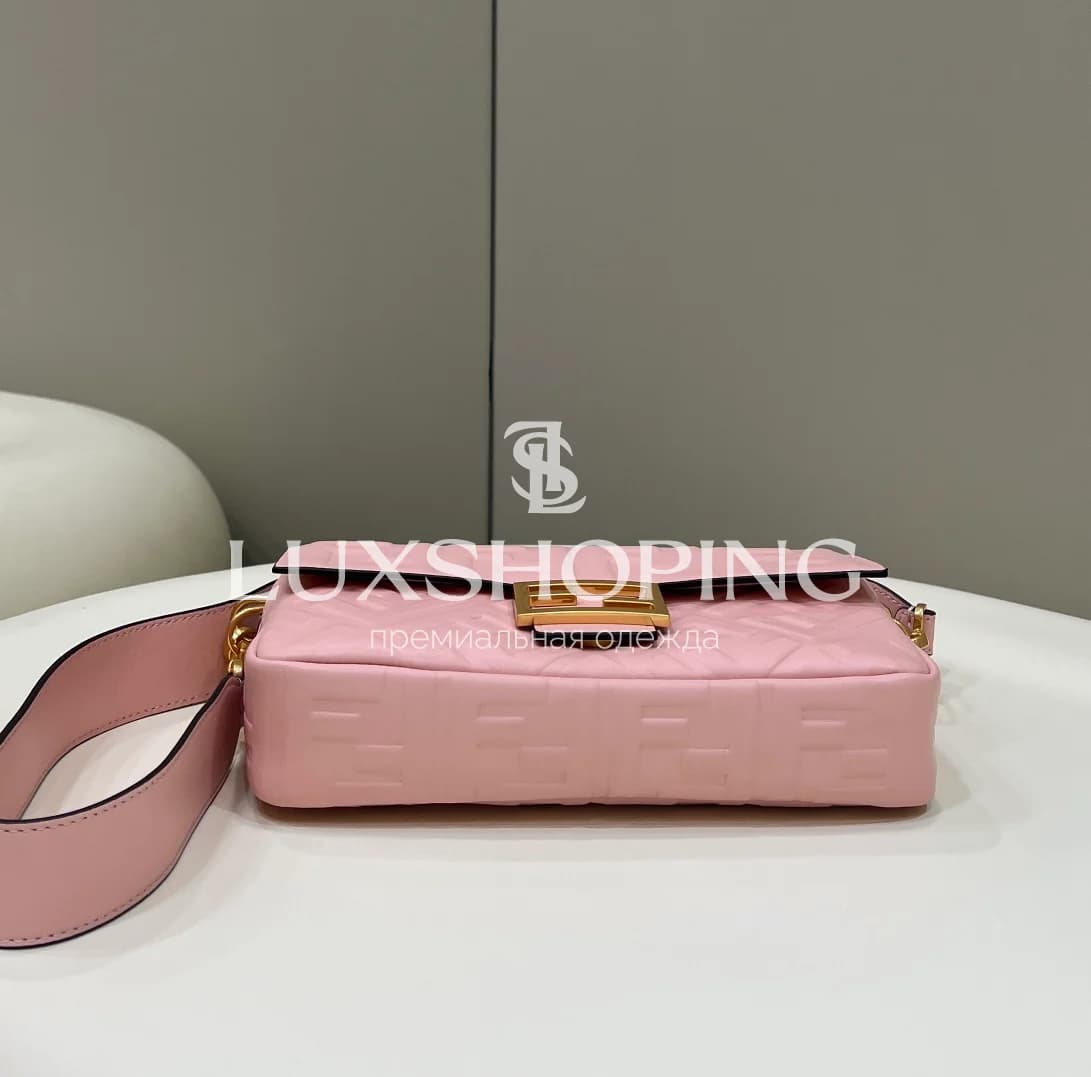 Сумка Fendi Baguette розовая 26×15×5 см - фото 4