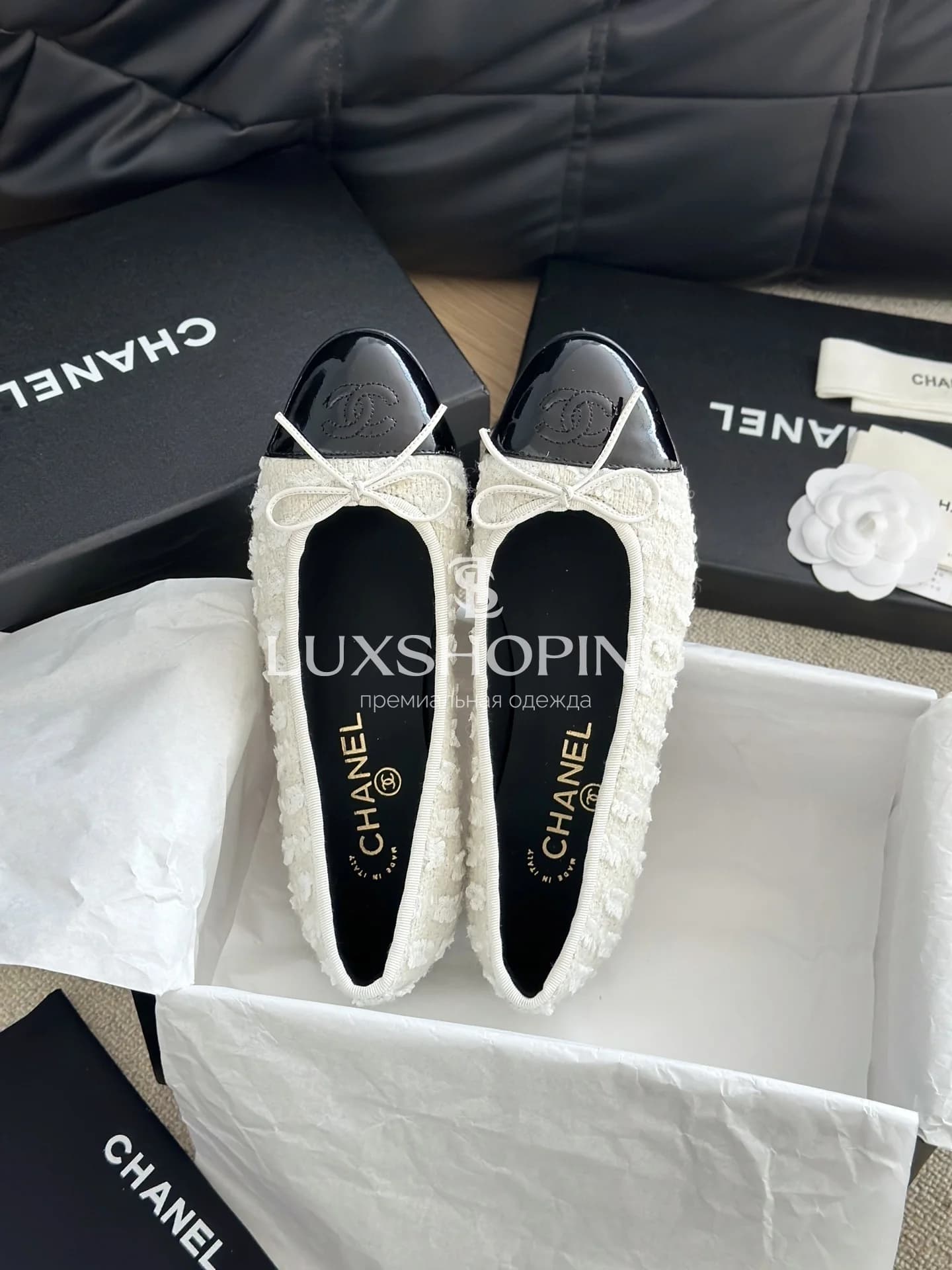 Балетки Chanel Ballet Flats Butterfly Bow твидовые белые - фото 2