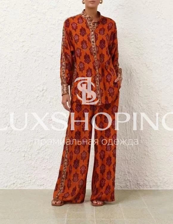 Комплект ZIMMERMANN из 100% шелка с восточными мотивами в насыщенных терракотово-бордовых оттенках - фото 2
