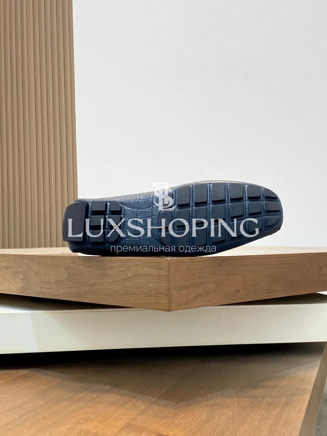 Темно синие мокасины Louis Vuitton крокодиловые m7 - фото 7