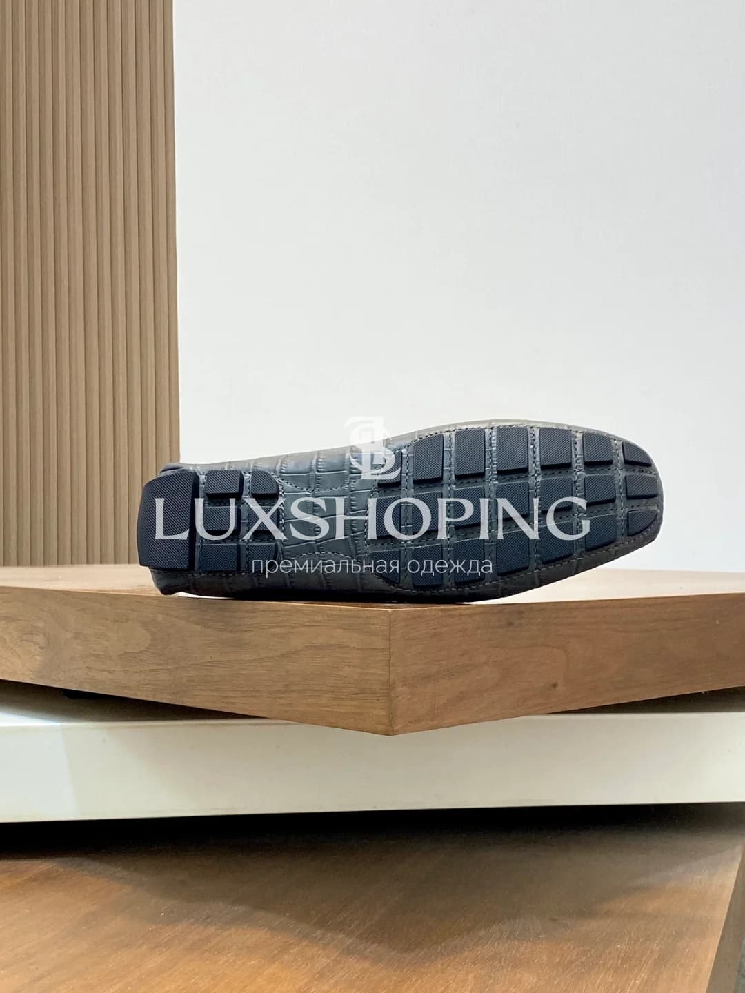 Темно зеленые мокасины Louis Vuitton крокодиловые m9 - фото 8