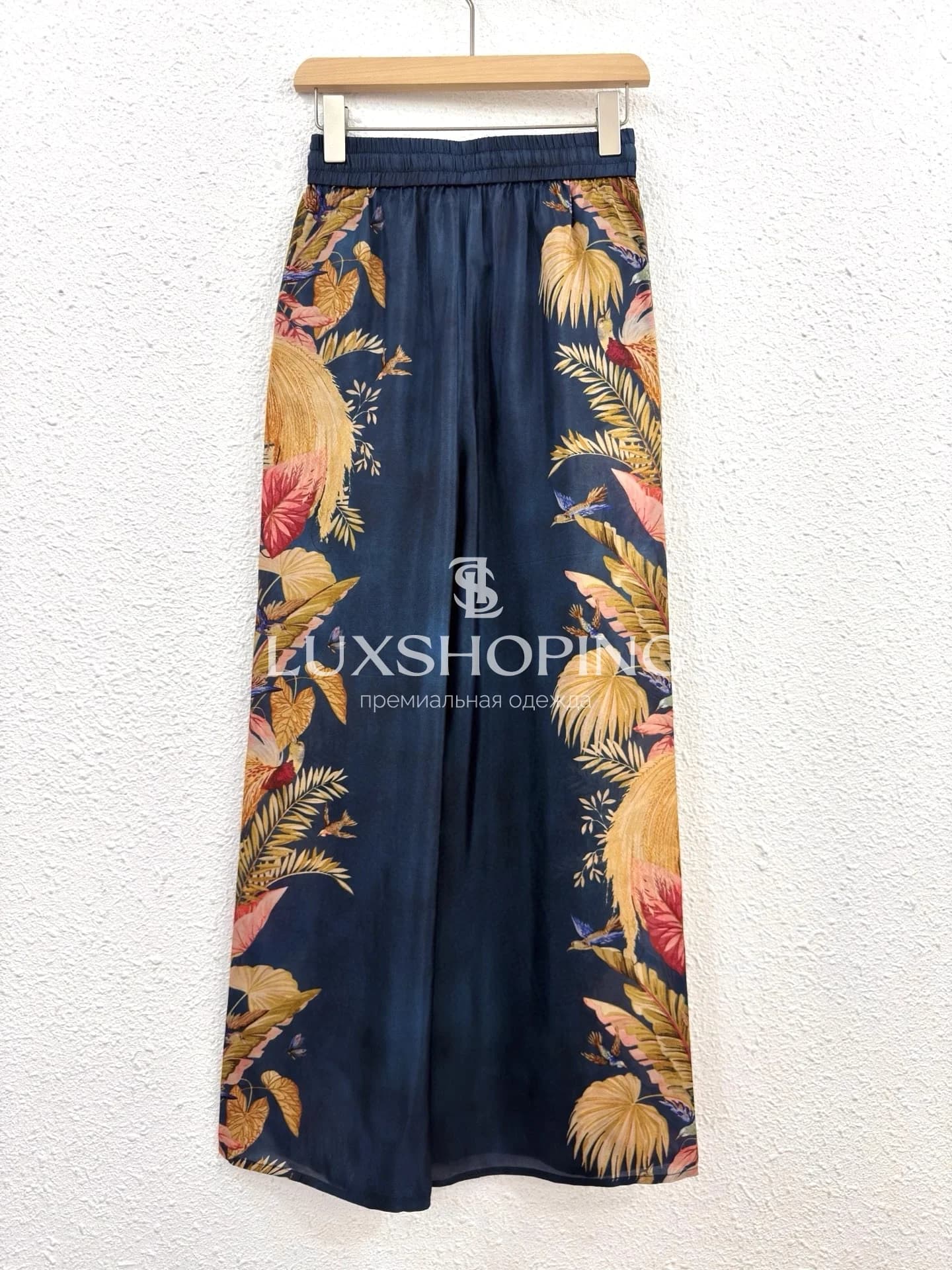 Комплект Zimmermann Ascension из 100% шелка с тропическим принтом - фото 17