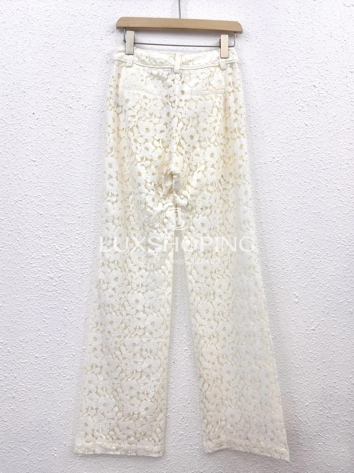 Костюм Zimmermann "Illuminate Lace"  жакет и брюки из кружева цвета крем - фото 15