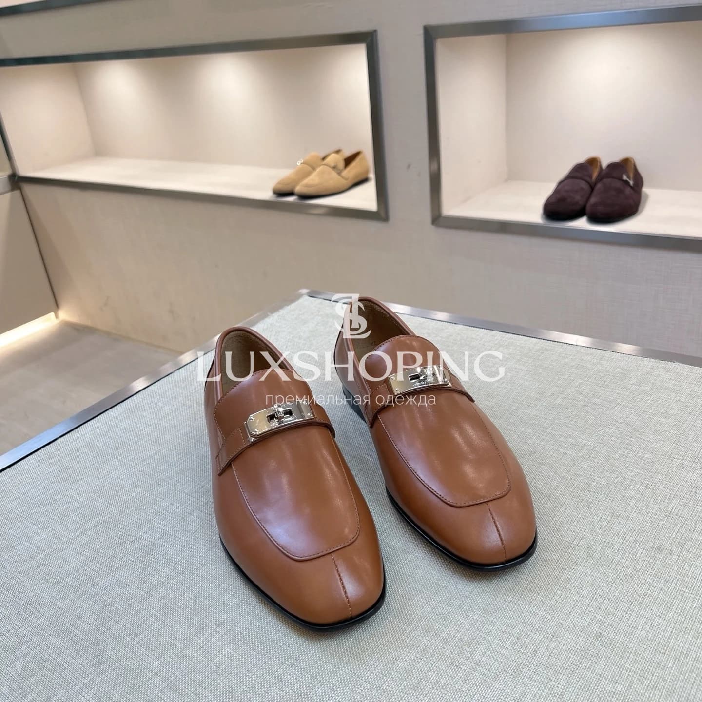 Кожаные лоферы Hermes с замком коричневые - фото 5