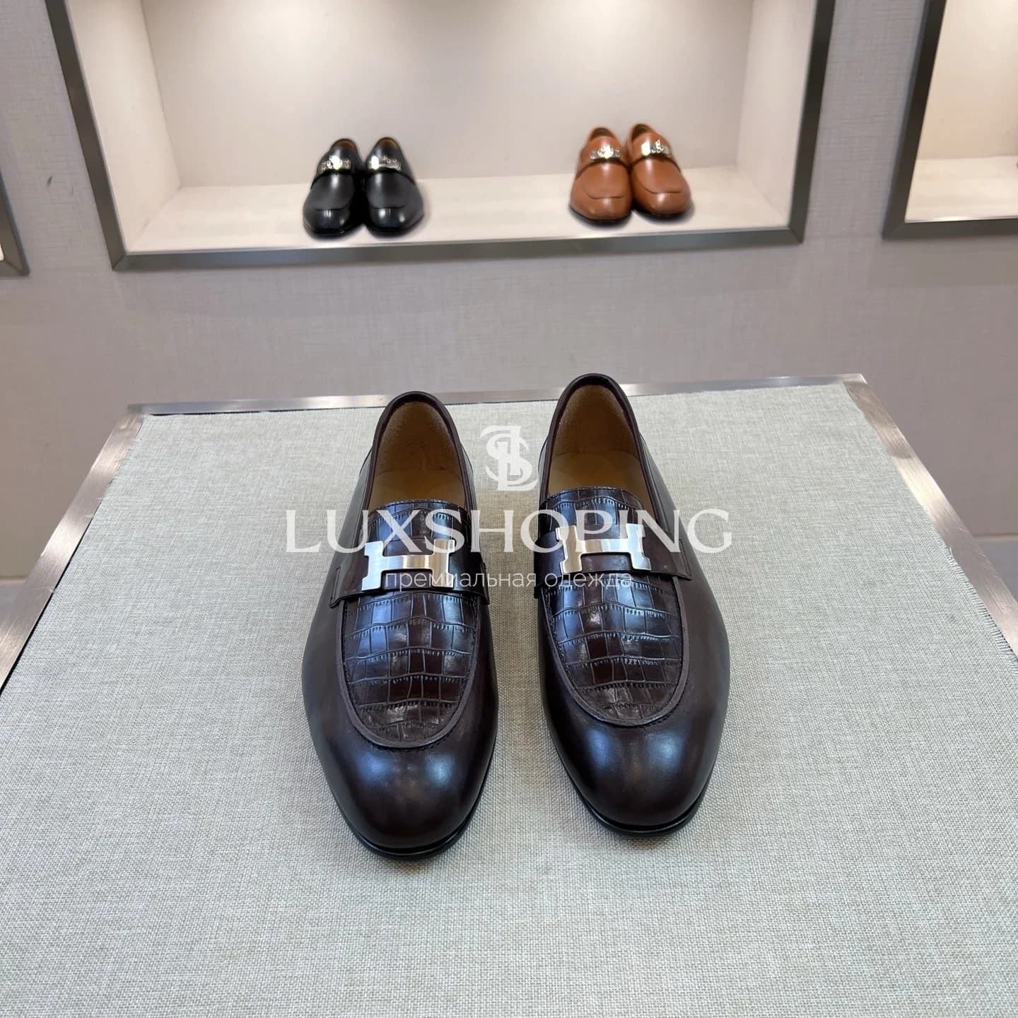 Темно-коричневые кожаные лоферы Hermès с имитацией змеиной кожи - фото 6