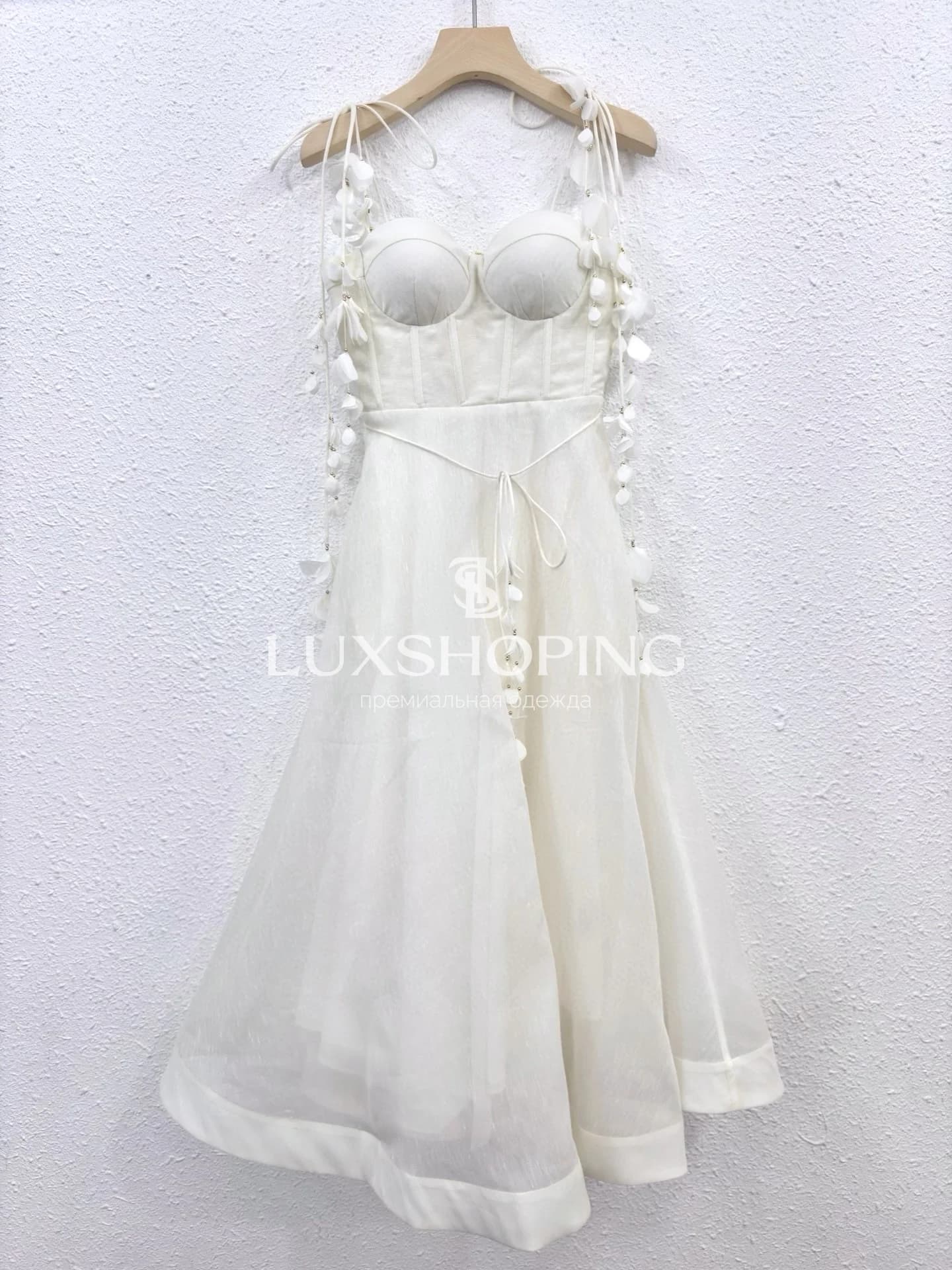 Платье Zimmermann "Natura Corset Dress" — белоснежное миди из льна и шелка с корсетным лифом - фото 9