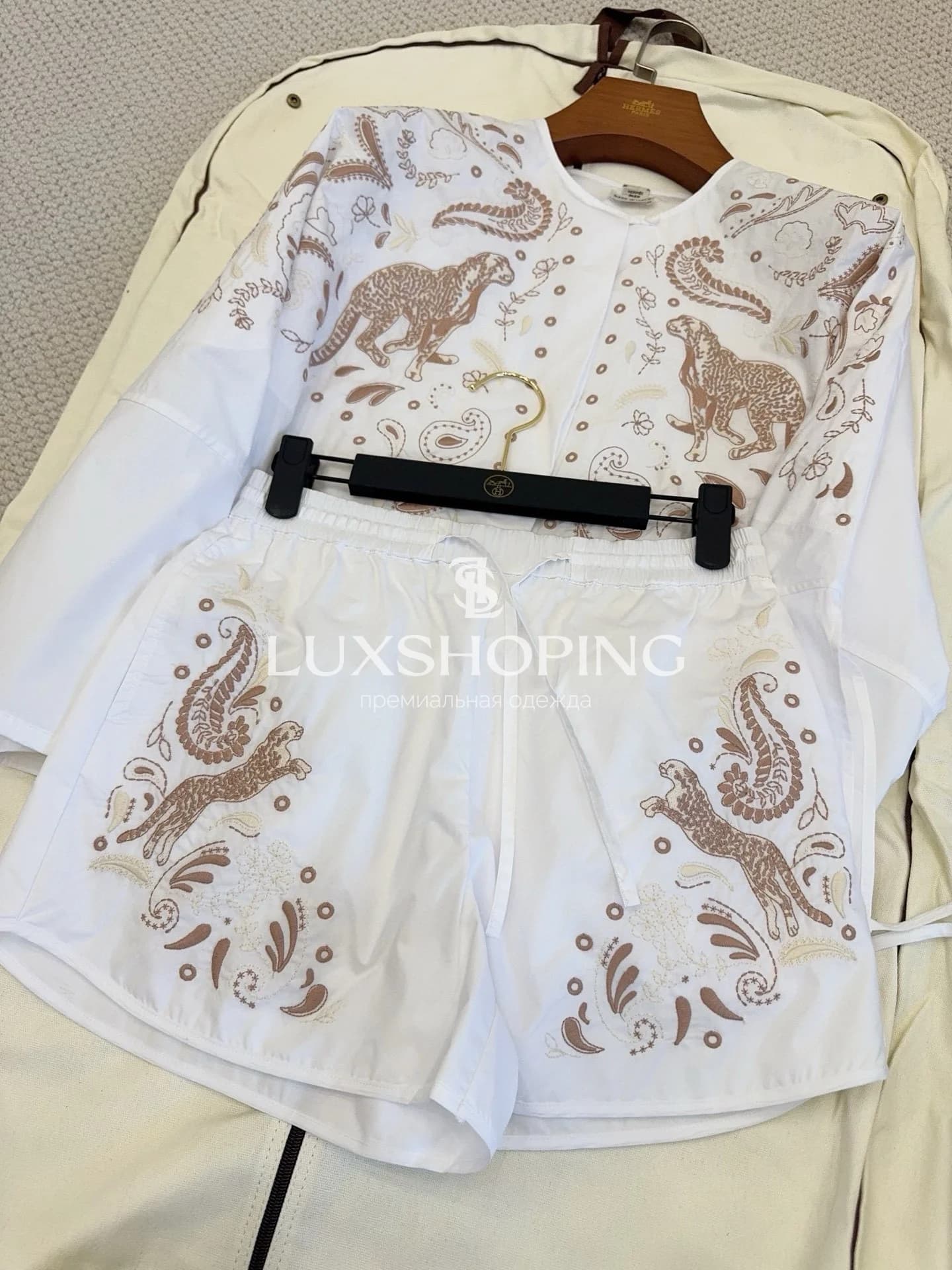 Комплект с вышивкой леопарды Hermès из 100% хлопка - фото 4