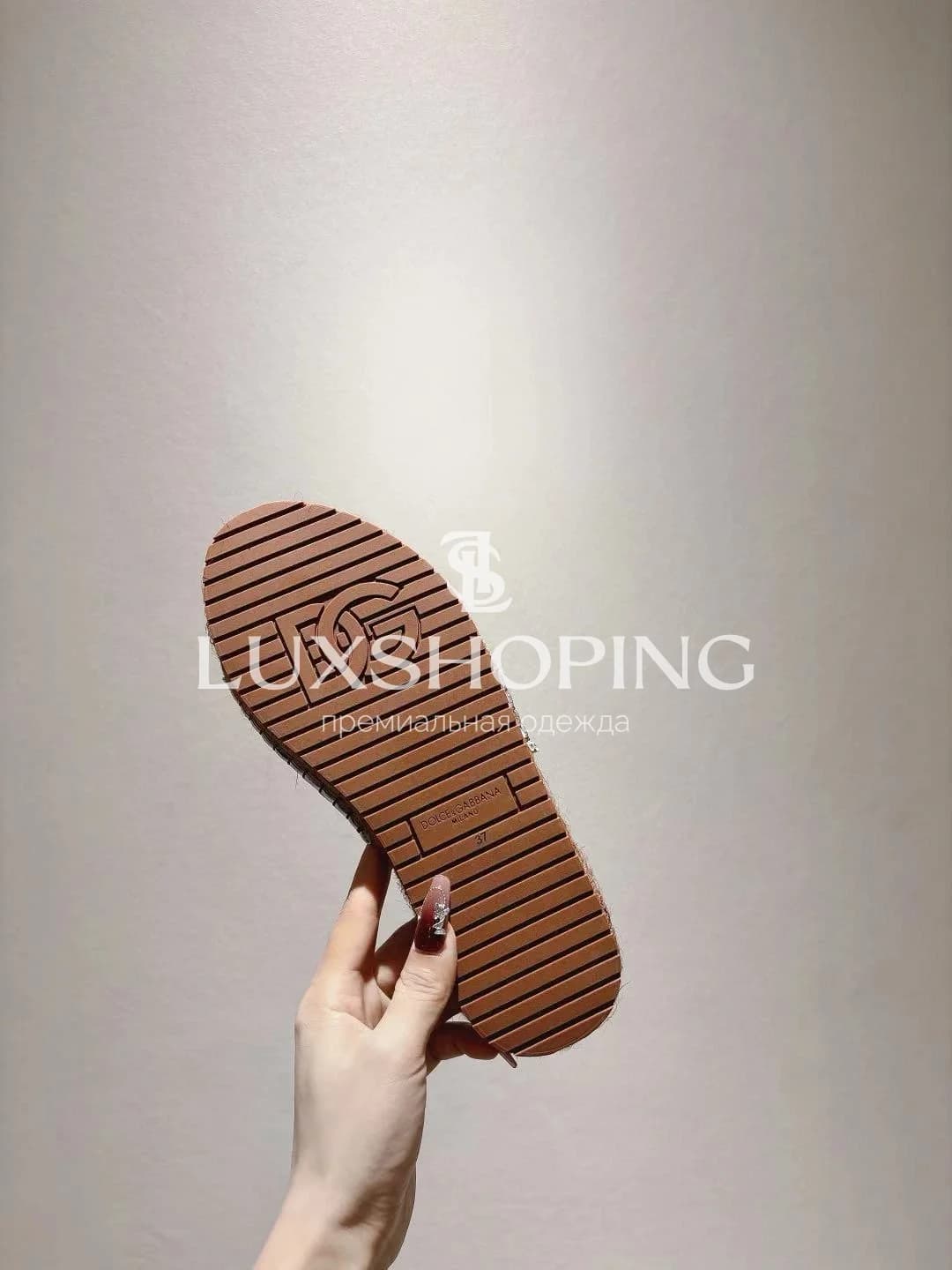 Металлизированные шлёпанцы Dolce &amp; Gabbana с джутовой подошвой - фото 7