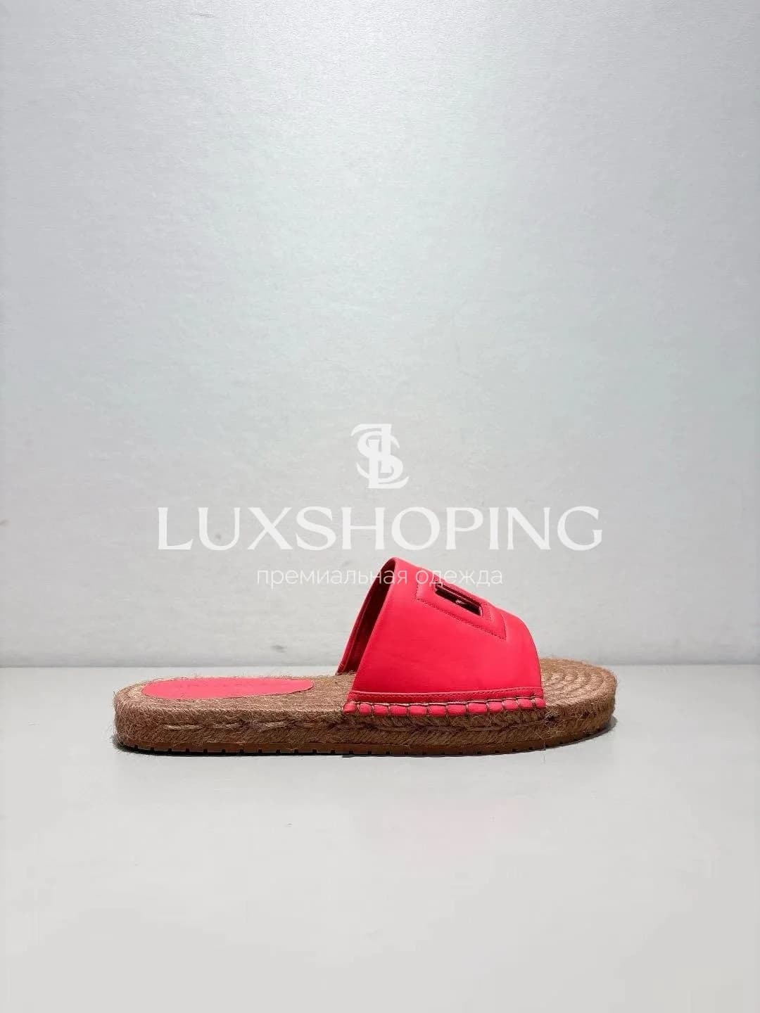 Коралловые шлёпанцы Dolce &amp; Gabbana с кожаным логотипом и джутовой подошвой - фото 3