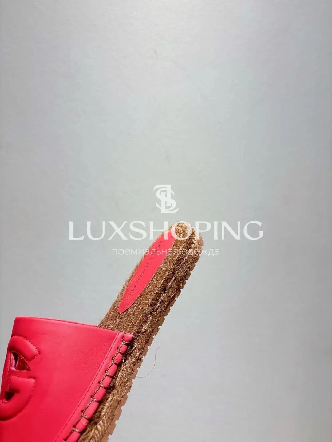 Коралловые шлёпанцы Dolce &amp; Gabbana с кожаным логотипом и джутовой подошвой - фото 5