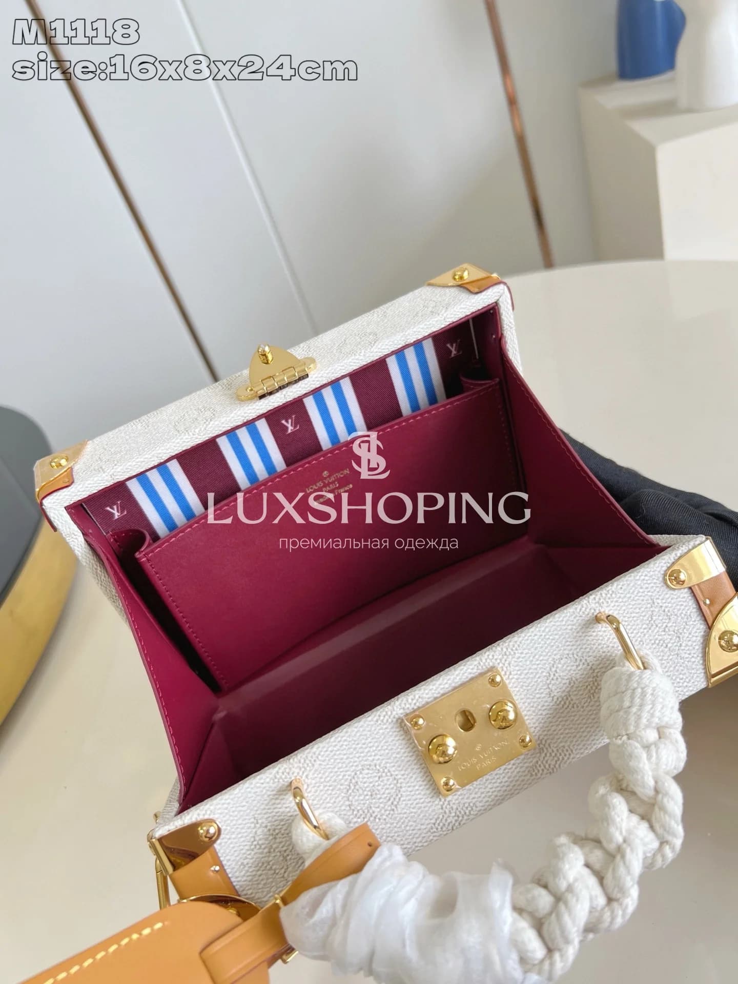 Сумка Louis Vuitton Handle Trunk White Floral 16.5 x 8 x 24 см - фото 12