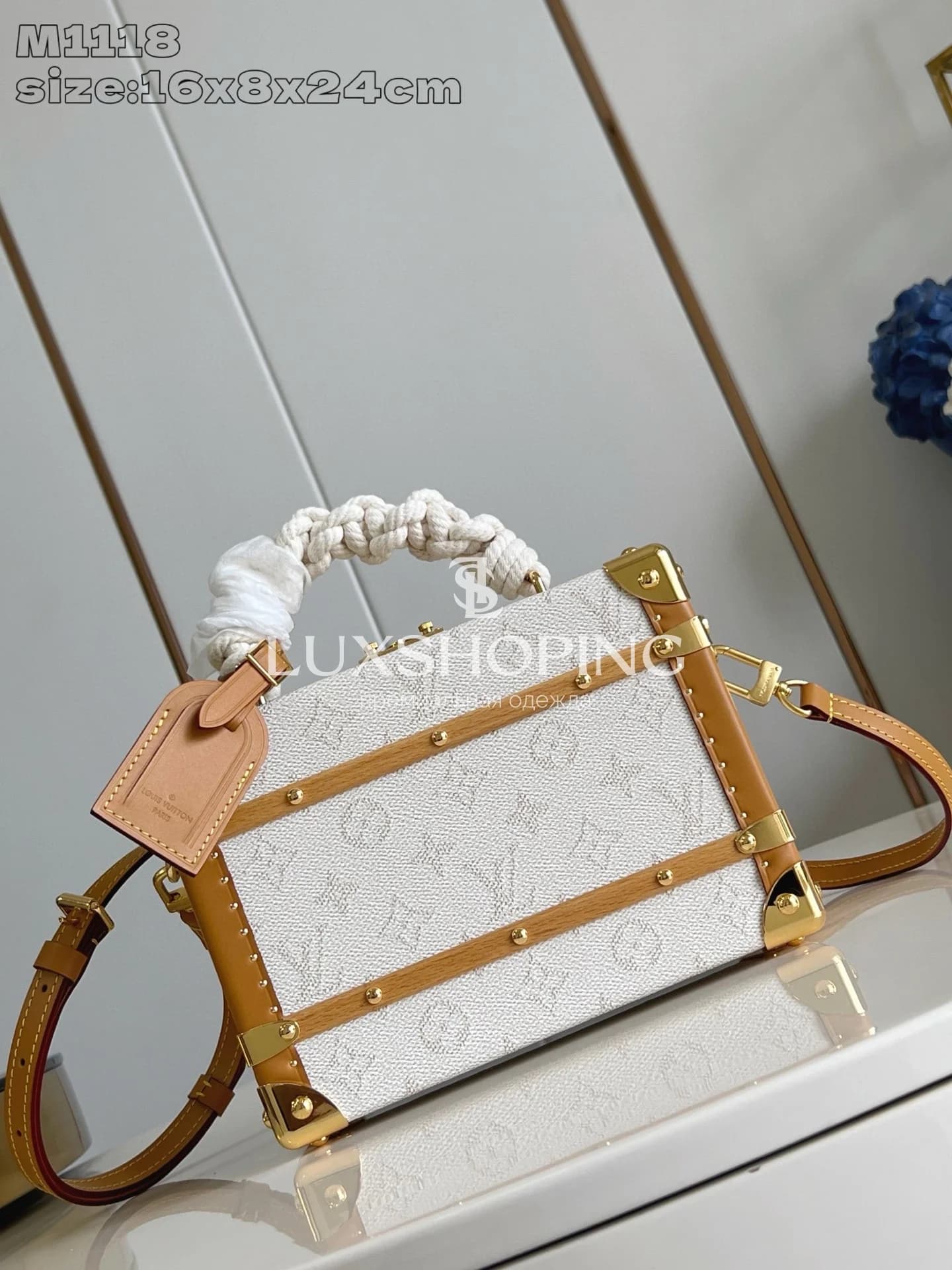 Сумка Louis Vuitton Handle Trunk White Floral 16.5 x 8 x 24 см - фото 4