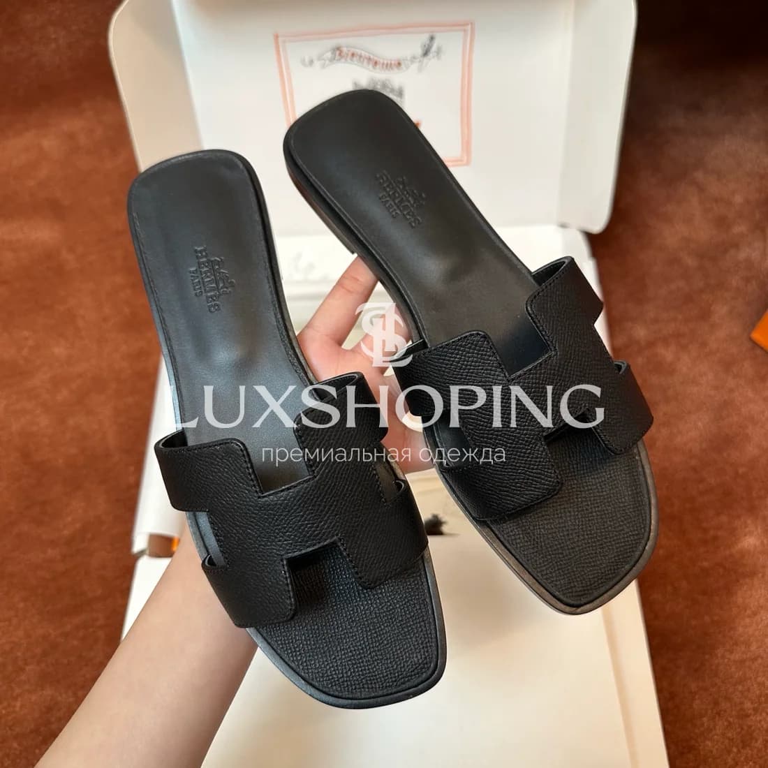 Шлепанцы Hermes Oran зернистые art38 - фото 9