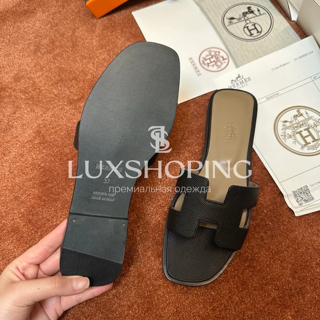 Шлепанцы Hermes Oran зернистые art39 - фото 8