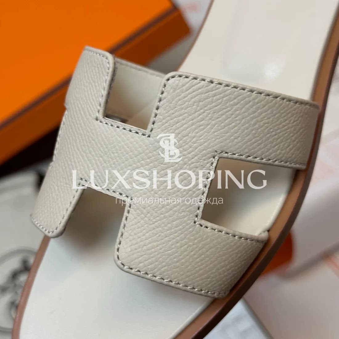 Шлепанцы Hermes Oran зернистые art43 - фото 5