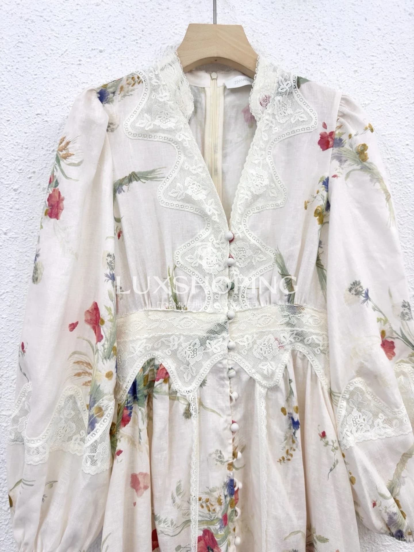 Платье Zimmermann Lucky Lace Plunge Midi Dress - фото 12